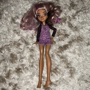 MONSTER HIGH CLAWDEEN WOLF DOLL 2022 HHK52 Purple Shirt Overall Shorts